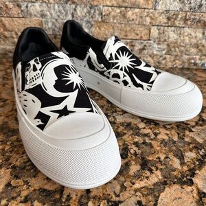 Mens Alexander McQueen Abstract Skull Slip-On Sneakers White/Black